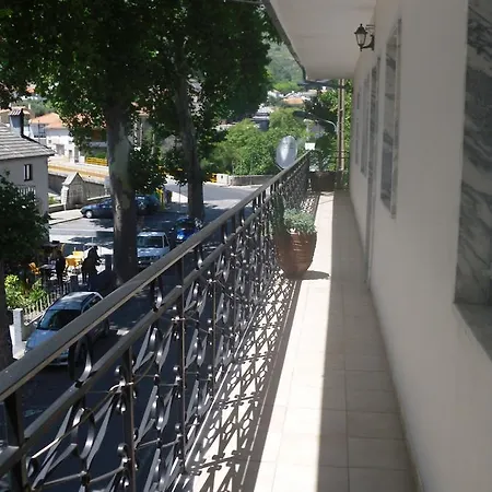 Kro Pensao Estrela Unhais Da Serra