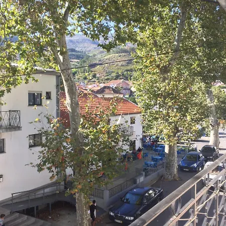 Herberg Pensao Estrela Unhais Da Serra