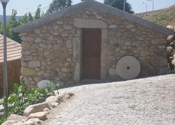 Pensao Estrela Kro Unhais Da Serra